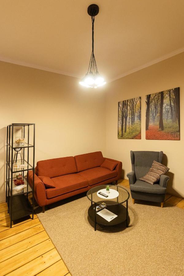 Chic Apartment In Historical City Center Timisoara Luaran gambar