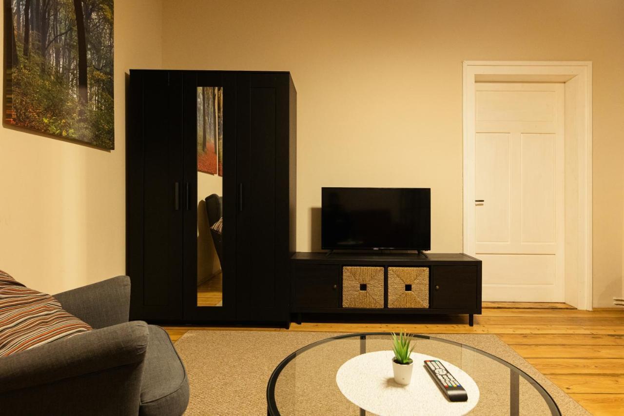 Chic Apartment In Historical City Center Timisoara Luaran gambar