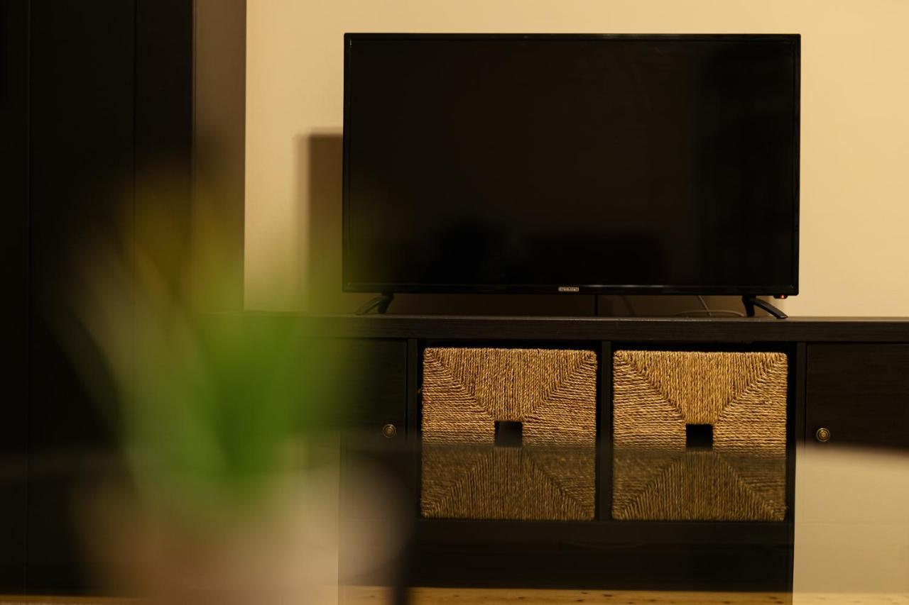 Chic Apartment In Historical City Center Timisoara Luaran gambar